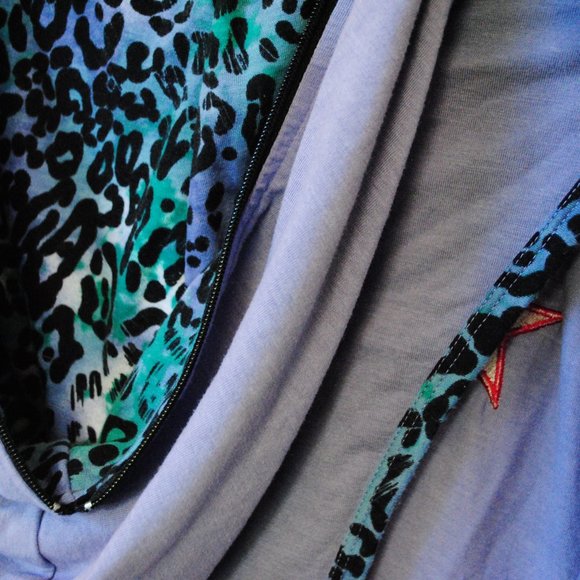 Unique Hooded Lavender Romper - Picture 12 of 12